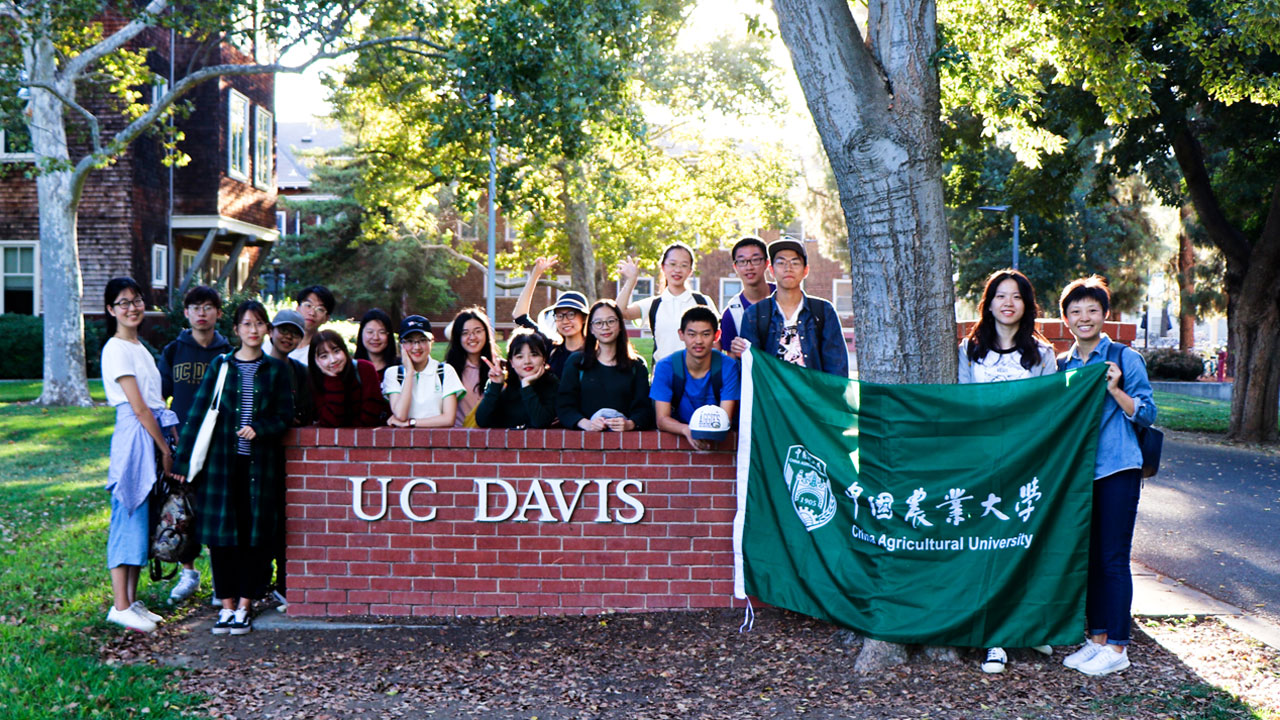 cb7d63d78a994d58b69ca4c26cc8588c.jpg cb7d63d78a994d58b69ca4c26cc8588c.jpg